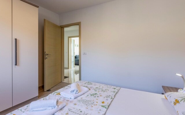 Stunning Apartment in Povile With Wifi and 3 Bedrooms