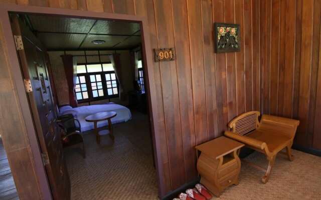 Little Teak Home Stay