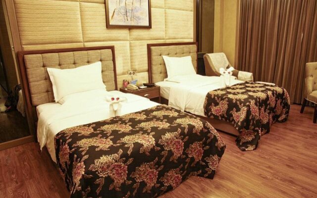 Kun Ming Shengshi Qianhe Hotel