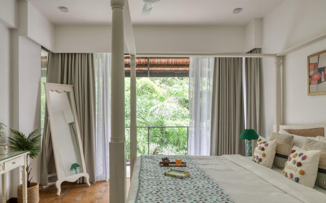 Radiant 1BHK Apartment by tisyastays