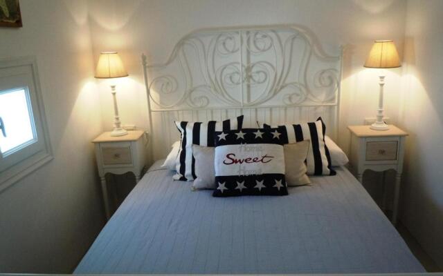 Anthos House