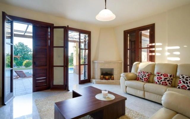 3 BR Villa Kedros - APH 3607