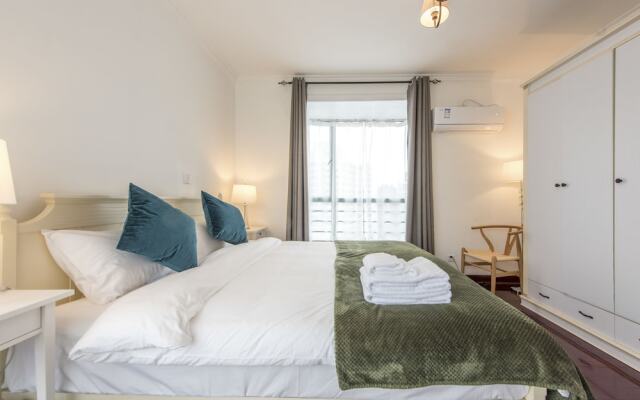 Sunhouse Designer Apartment