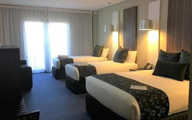 Quality Hotel Taylors Lakes