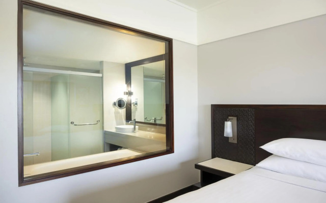 Fiji Marriott Resort Momi Bay