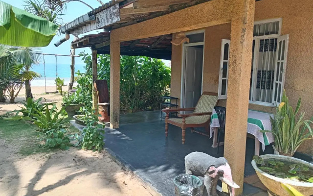 Jayasanka Guest House