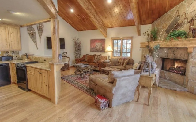 Deer Valley Silverlake Cache