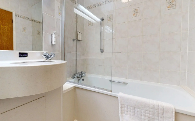 Village Hotel Liverpool