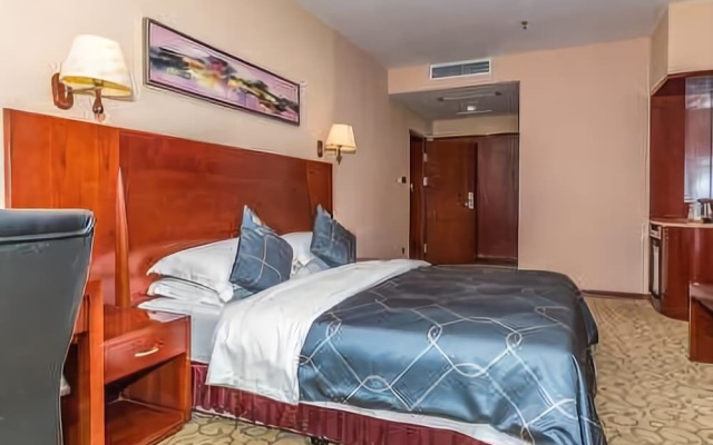 Chonpines Hotels·Anshun Taixiang Baili