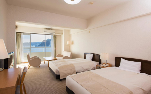 Wisterian Life Club Atami – Guest Rooms – Atami