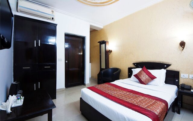 ADB Rooms Hotel Noratan Palace