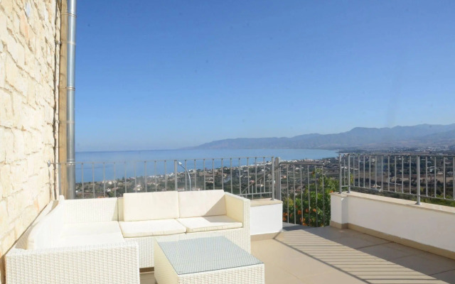 Linda Braker Esprit Villas