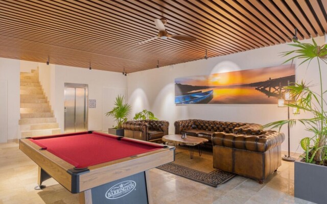 Spacious 2 BR Aldea Zama Private Pool Movie Cinema Gym