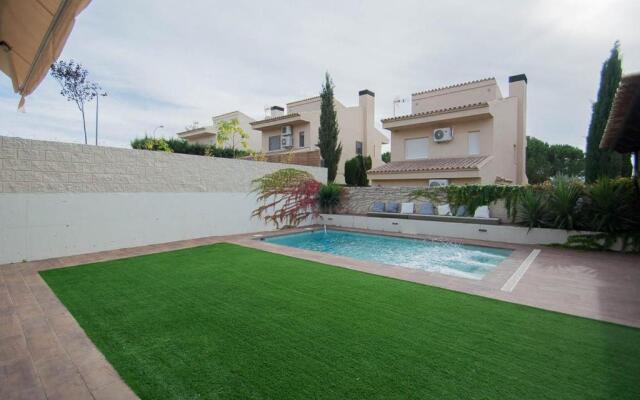 Villa hoyo 7-NIEVE -CAMPO DE GOLF,PLAYA CERCANA