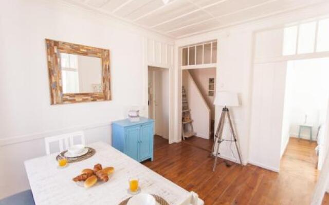 LovelyStay - Cosy Bairro Alto Duplex