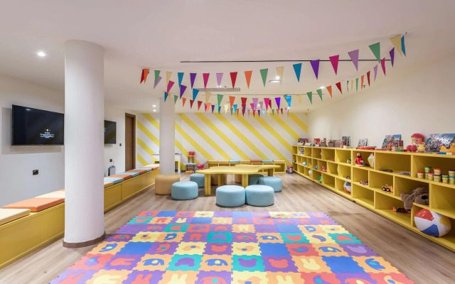 Isla Brown Chania Resort, Curio Collection by Hilton