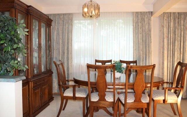 Petryla Estates Furnished Toronto Apartments