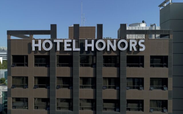 Honors Hotel