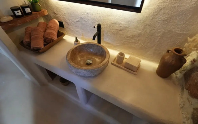 Chi House