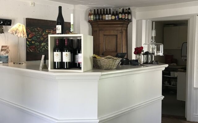 Tjällmo Gästgifvaregård