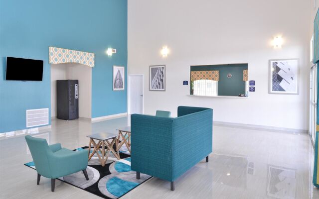 Regency Inn and Suites