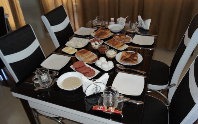 Hotel Ritsa
