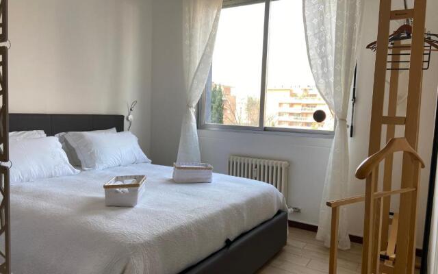 Relax & Comfort Redona 8 Green Oasis Near City Centre (Adults Only)
