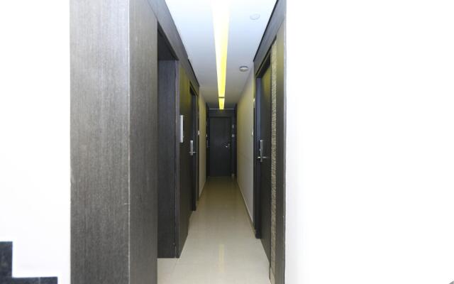 OYO Flagship 486 Nungambakkam-Greams road-Apollo Hospital