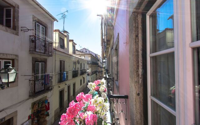 Bairro Alto Vintage by Homing