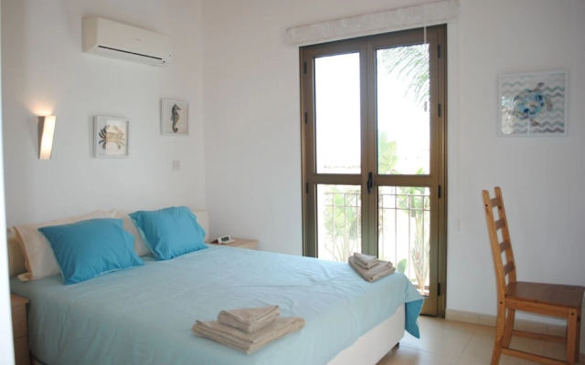 Narcissos Villa Thekla