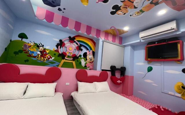 Fun Holiday Hostel