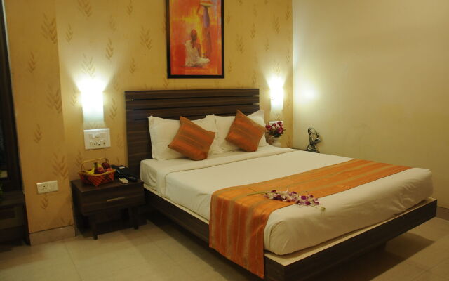 Hotel Madhav International