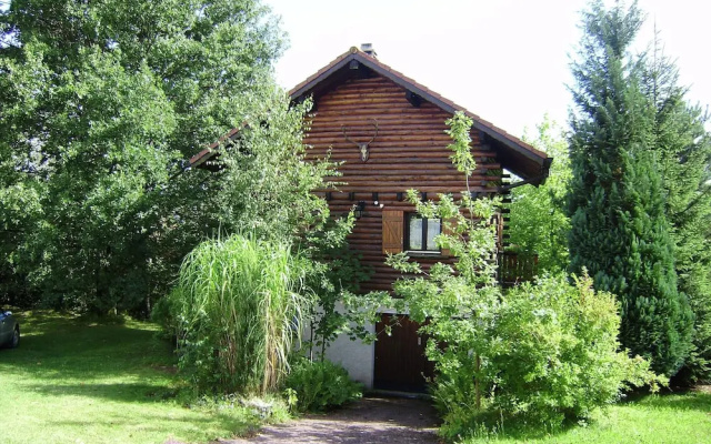 Spacious Chalet for 4 in Hommert