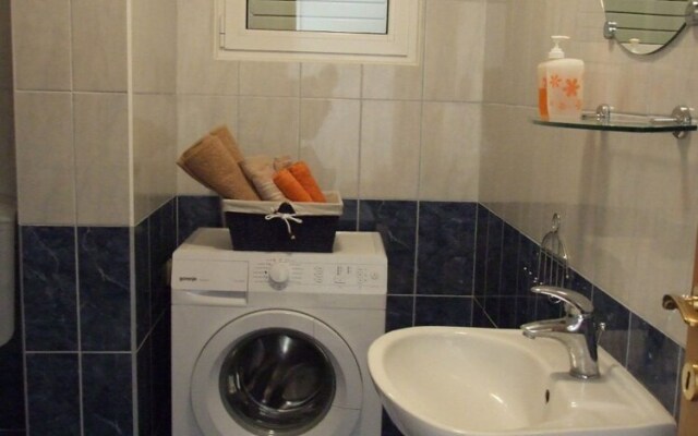 Zorica - 110 m From sea - A1