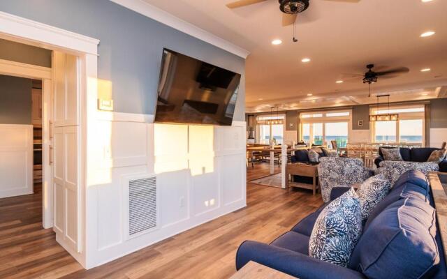 The Sandcastle by Oak Island Accommodations