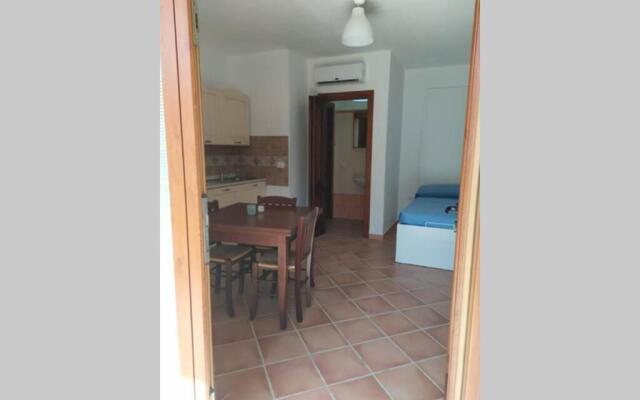 TINY HOUSE (con piscina e wi-fi)
