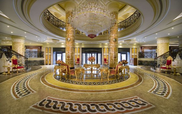 Royal Rose Abu Dhabi, Curio Collection by Hilton