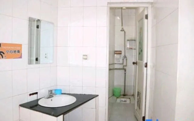 Mojiang Yueguang Hotel – Bathroom – Pu'er