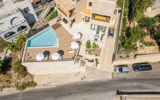 Villa City View