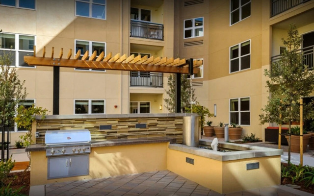 Global Luxury Suites Foster City