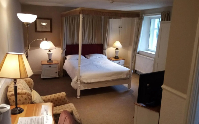 The Sibson Inn Hotel