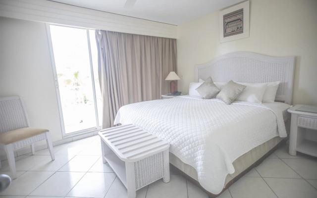 Sapphire Beach Club Resort