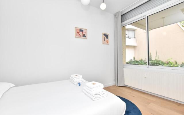 Canal Saint Martin - AMAZING 12P/4BR apartment