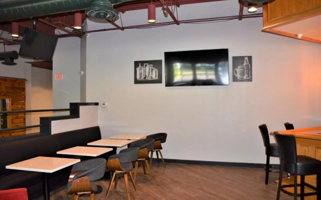 Burrstone Inn, Ascend Hotel Collection