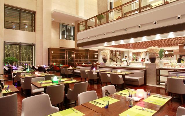 Crowne Plaza Xuzhou Dalong Lake by IHG