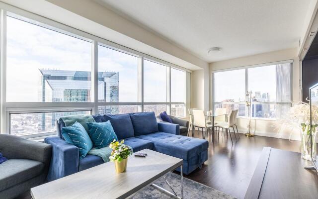 2 Bedroom  2 Bathroom Family Unit. FREE PARKING