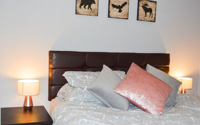 1 Bedroom Flat Near Leith Shore
