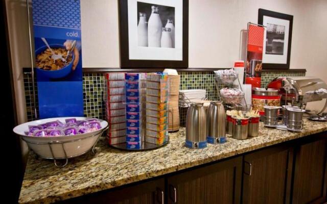 Hampton Inn Charleston Airport/Coliseum