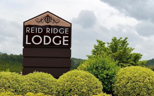Reid Ridge Lodge