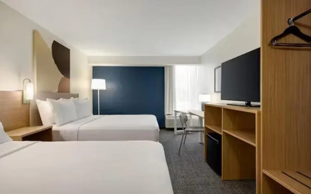 Spark by Hilton Lockport